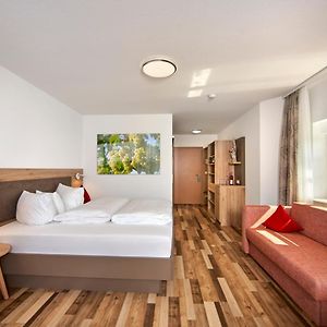 Deluxe Zimmer mit Kingsize-Bett